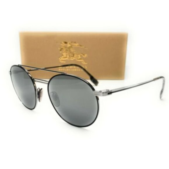 Burberry Men's Silver Matte White Sunglasses! - Picture 1 of 4